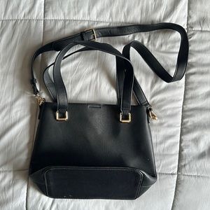 Black Forever 21 Crossbody Bag